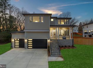 501 Yeonas Dr SW, Vienna, VA 22180