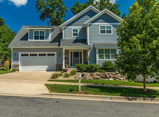 1701 Legacy Ln, Madison, WI 53719
