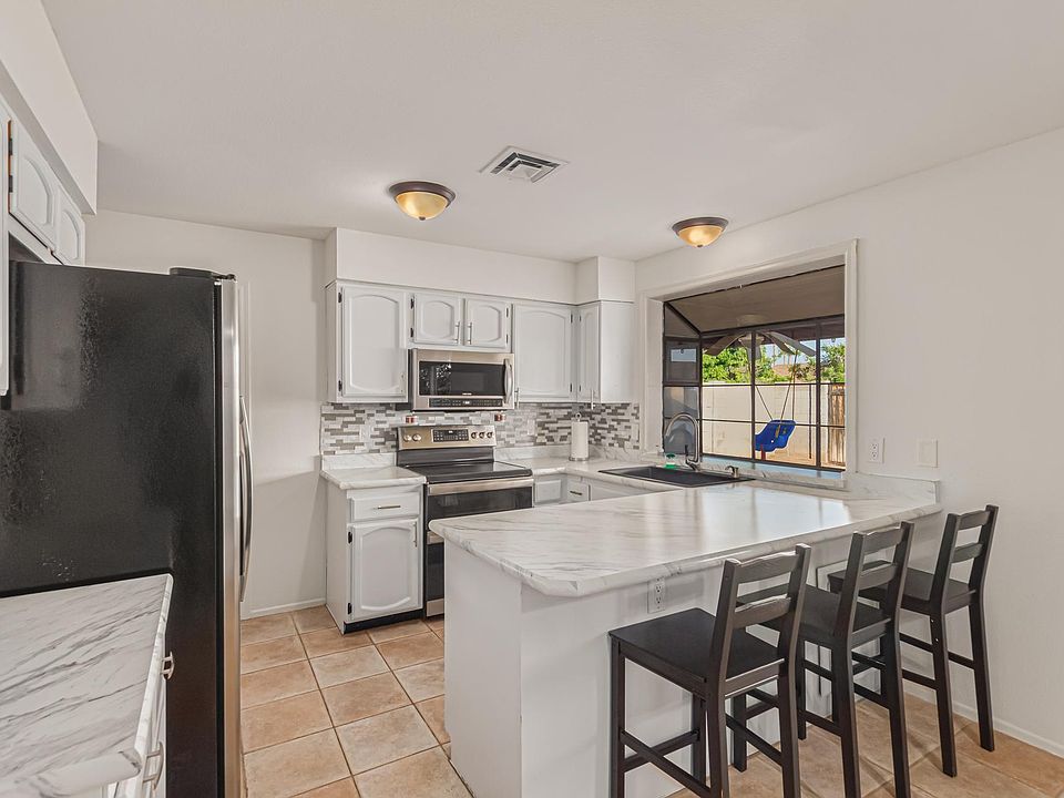 1st image of 1807 W Mission Dr #14926209