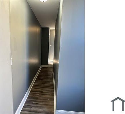 3rd image of 3126 N 16th St #2B
