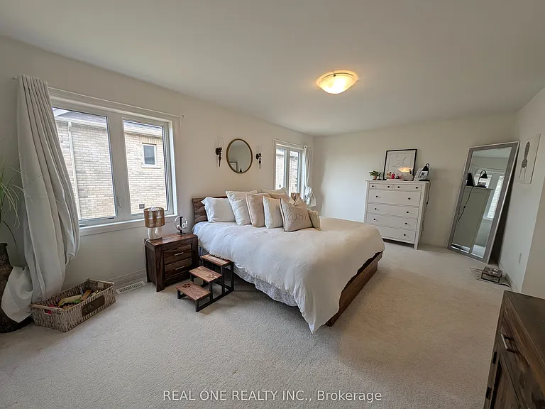 109 Sagewood Ave N — Photo 9