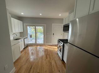 372 Oxford St, Cambridge, MA 02140
