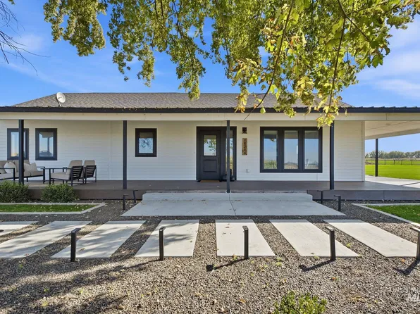 18284 Dean Ln, Nampa, ID 83687