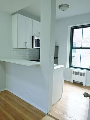 Rented by City & Suburban | media 21