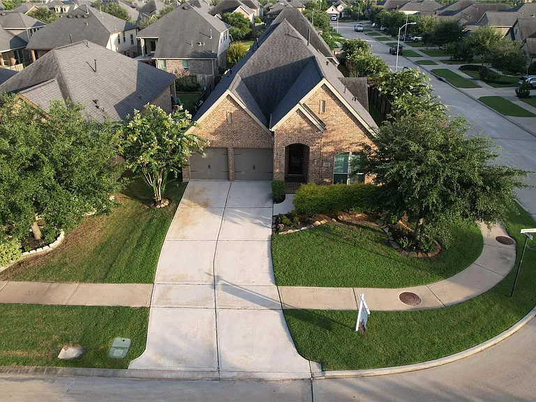 29147 Crystal Rose Ln — Photo 37
