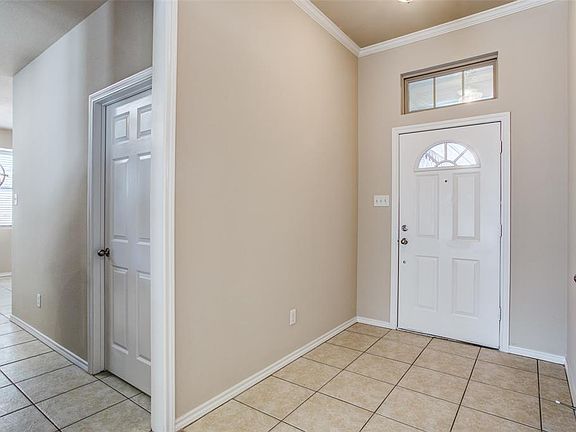 5th image of 125 Castle Pines Dr