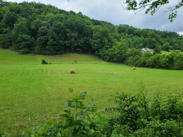 394 Long Hollow Rd, Elizabethton, TN 37643