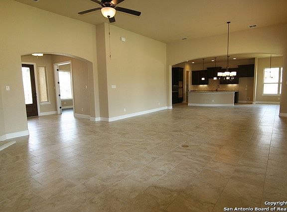 5th image of 26106 Tivoli Mesa