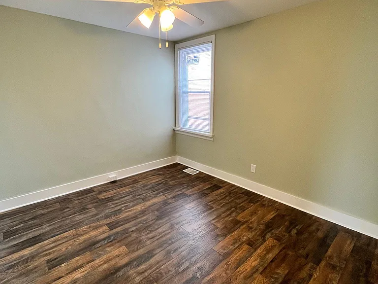 4729 Shelmire Ave — Photo 10