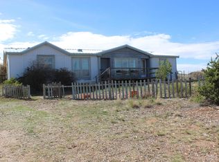 885 County Line Rd, Edgewood, NM 87015
