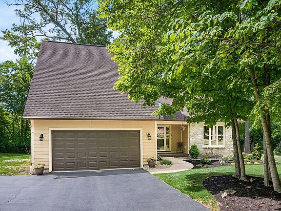 5th image of 10842 Tioga Springs Cir