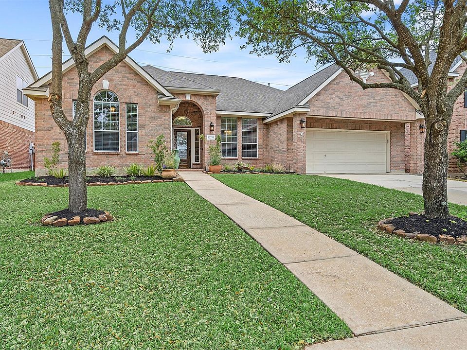 1st image of 12730 Robins Crest Dr