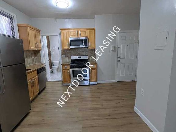 3rd image of 998 Broadway #2M