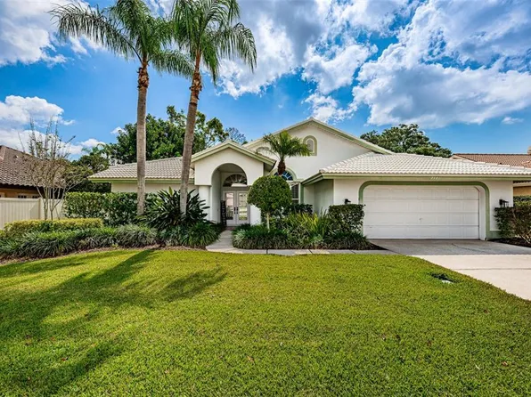 2441 Parkstream Ave, Clearwater, FL 33759