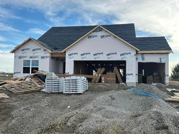 1181 Andrick Dr, Washington Court House, OH 43160
