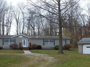 6579 Magnolia Dr, Madison, OH 44057