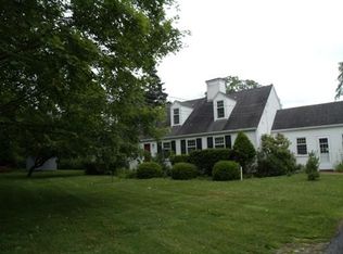 14 Coleman Rd, Newbury, MA 01922