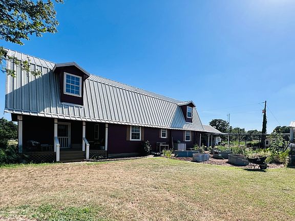 3rd image of 706 County Road 4599