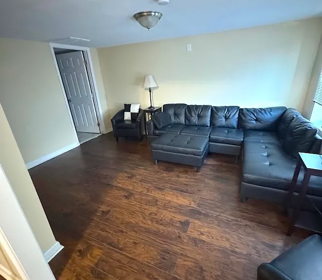 3829 Melissa Ln — Photo 10