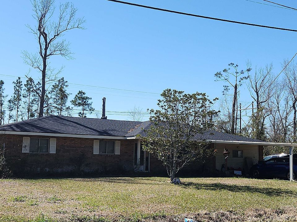 2nd image of 324 Noma Ln