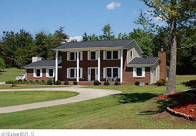 1st image of 2705 Wilpar Dr