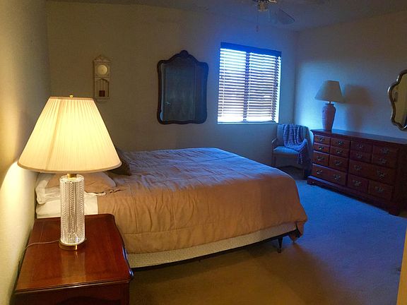 5th image of 1957 Mesquite Ave #28