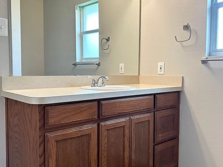 2608 Castle Rd — Photo 15
