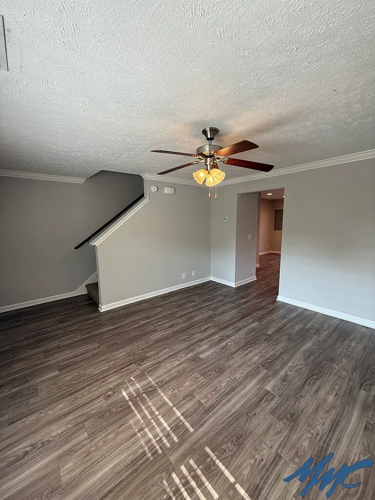 2 bed, 2.5 bath, 1170 sqft, $1,450 — Photo 4