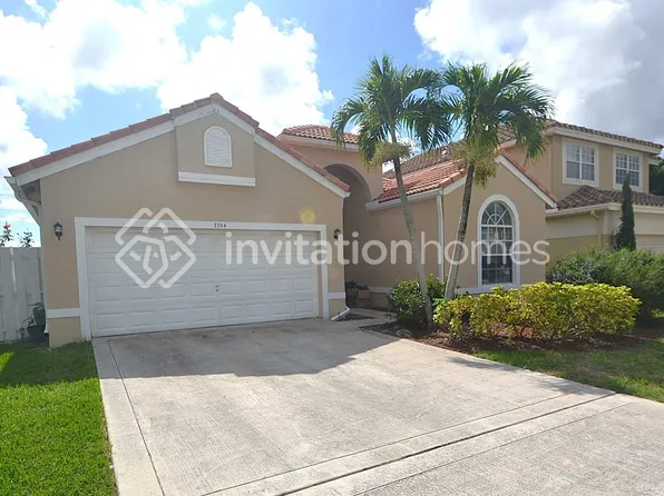 7704 Thornlee Dr, Lake Worth, FL 33467