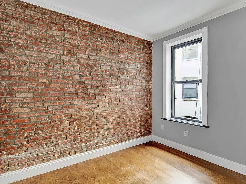 2nd image of 314 E 106th St #26A