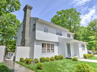 3 Manor Ln, East Hampton, NY 11937