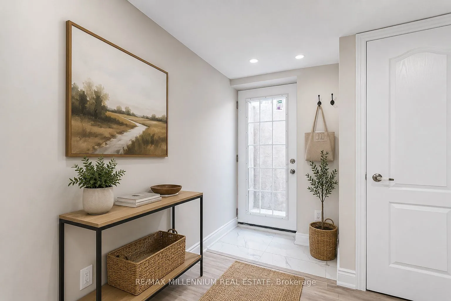 3 bed, $2,175 — Photo 3