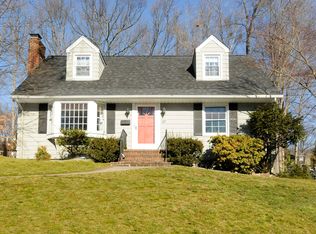 27 Archung Rd, Wayne, NJ 07470