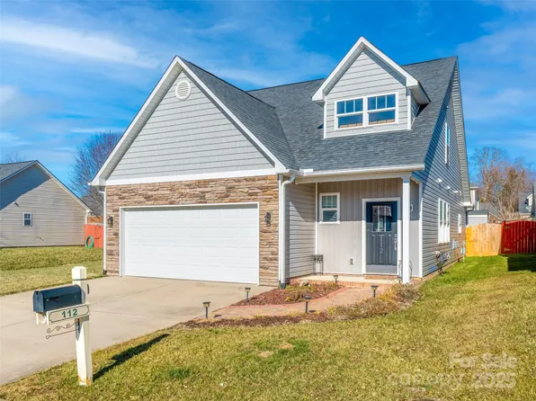 112 Pamlico Rd, Fletcher, NC 28732