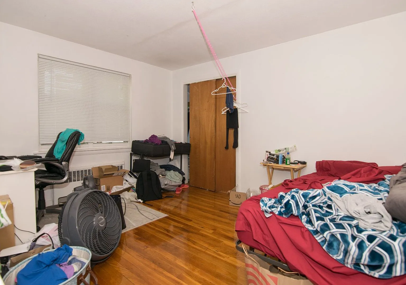 Brighton 3 Bed | Garage Parking Available | No Broker Fee — Photo 4