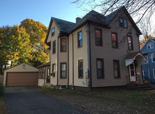 34 Laurel St, Holyoke, MA 01040