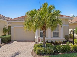 7708 32nd St E, Sarasota, FL 34243