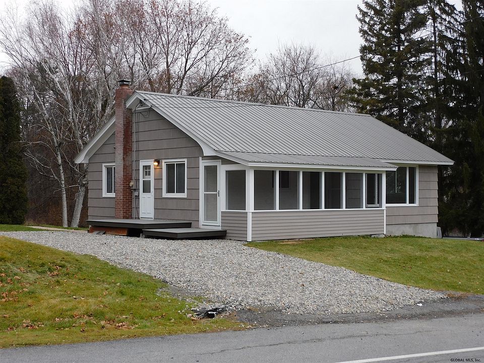 1st image of 39 Wayne Ave