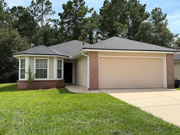 4339 Hanging Moss Dr — Photo 1