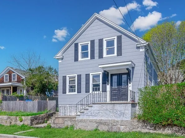 17 Harrison St, New Bedford, MA 02740