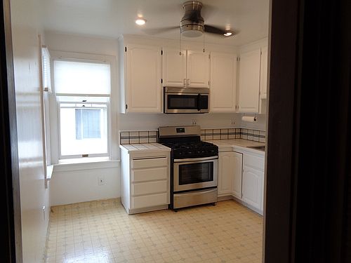 4th image of 1306 S 56th St #B