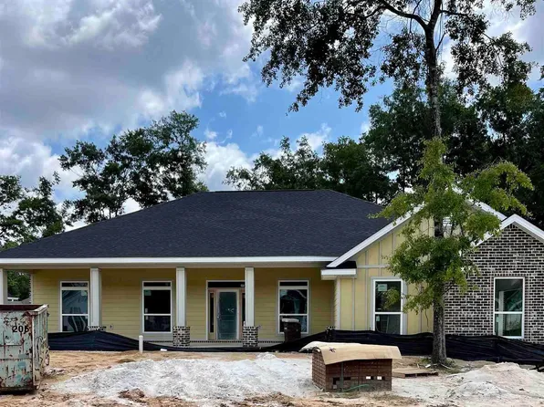 5557 Dunridge Dr, Pace, FL 32571