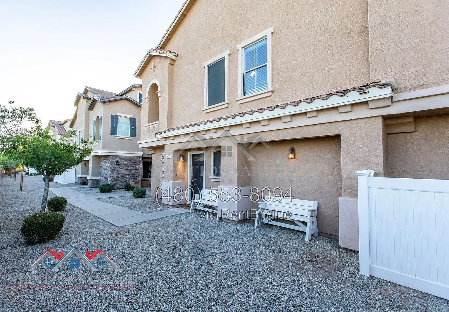 2 bed, 2.0 bath, 893 sqft, $1,549 — Photo 3
