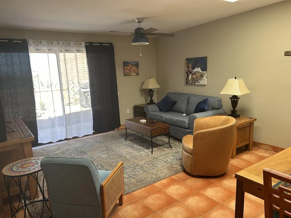 1230 W Camino Del Pato — Photo 4