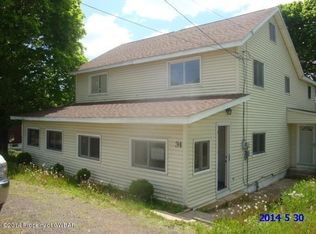 32 Spring St, Freeland, PA 18224