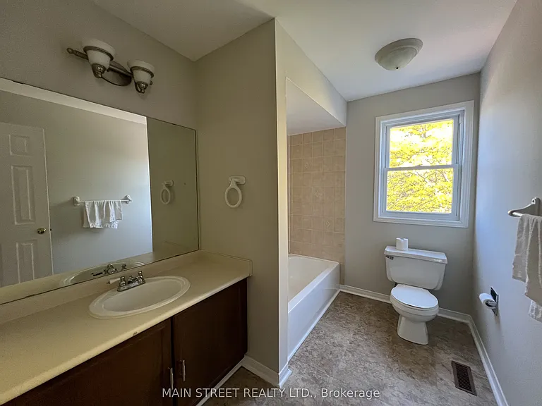 14 Ailsa Dr — Photo 30
