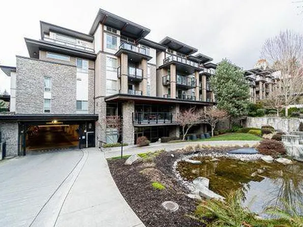 7488 Byrnepark Walk #317, Burnaby, BC V3N 0B6