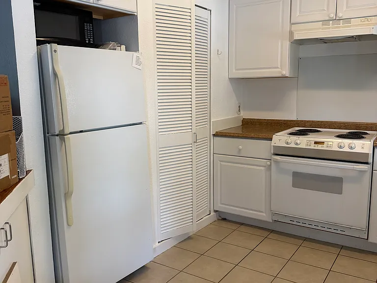 4005 Caroline St #3 — Photo 9