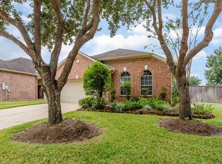 2302 Messina Dr, Pearland, TX 77581
