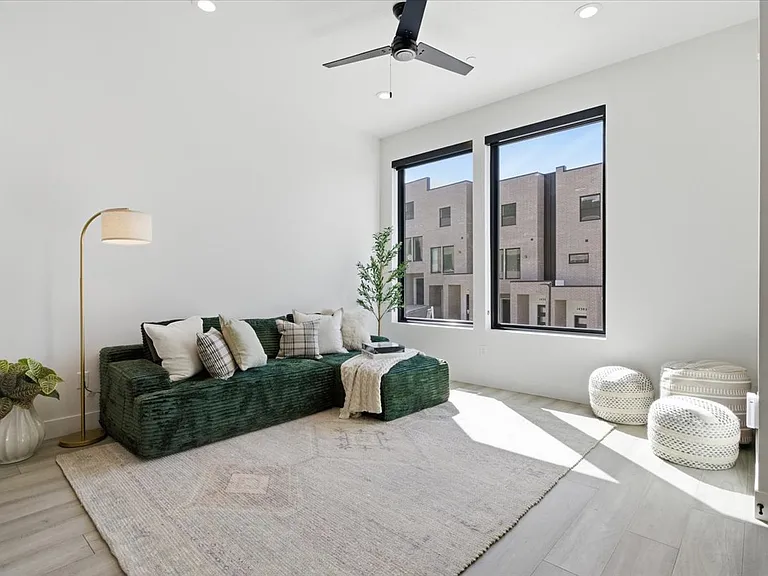 14379 S Champ Cv — Photo 13